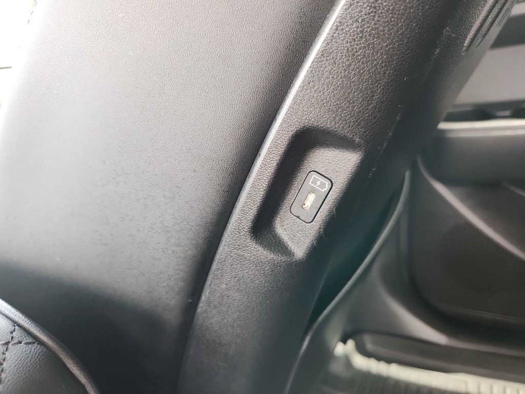 2025 Hyundai Santa Fe Image 17