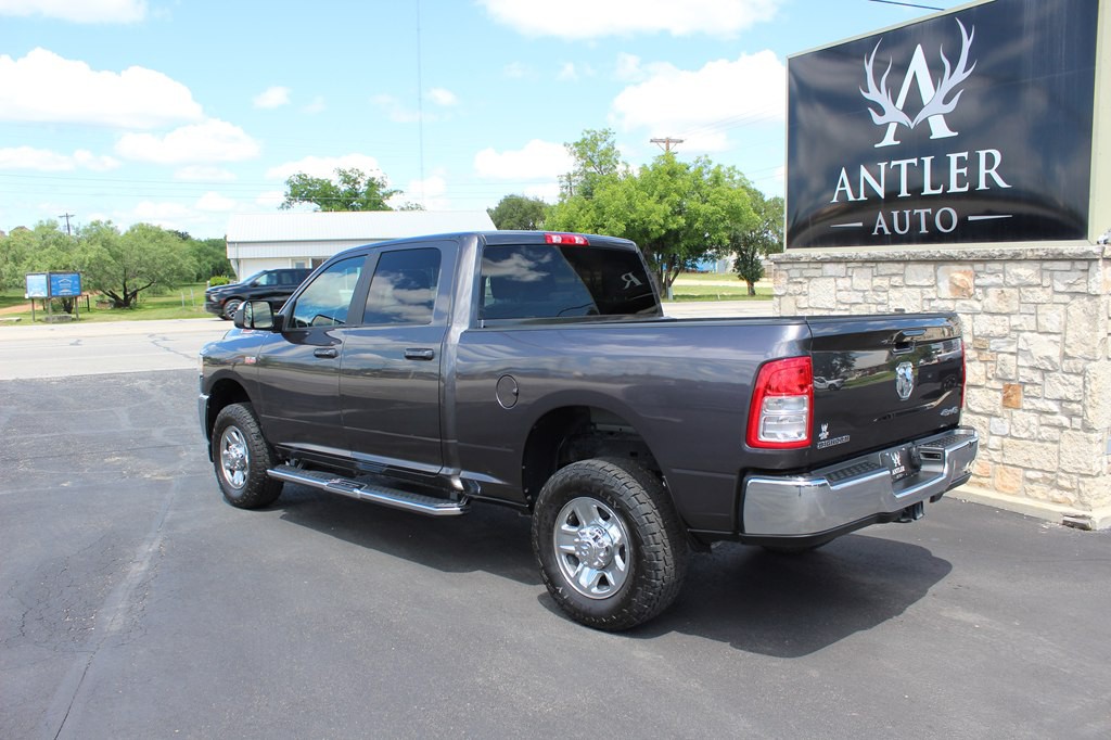2021 RAM 2500 Image 3