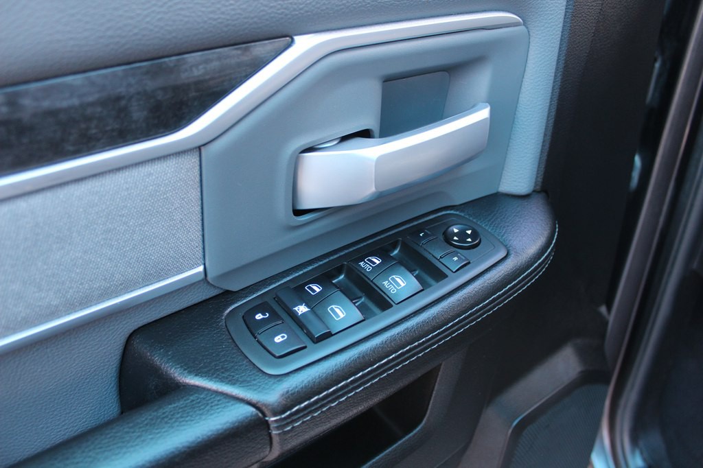 2021 RAM 2500 Image 17