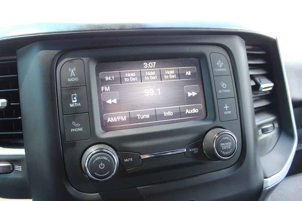 2021 RAM 2500 Image 24