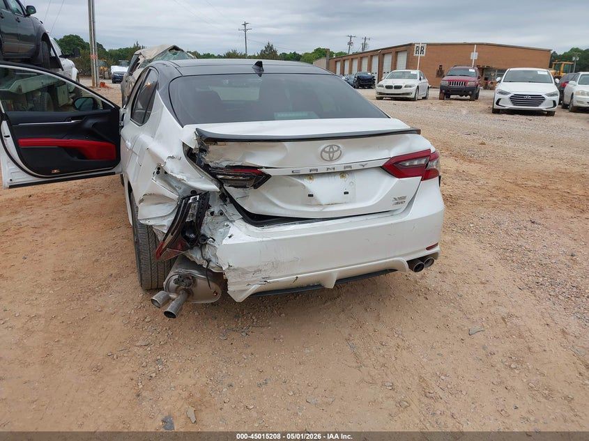2023 Toyota Camry Image 3