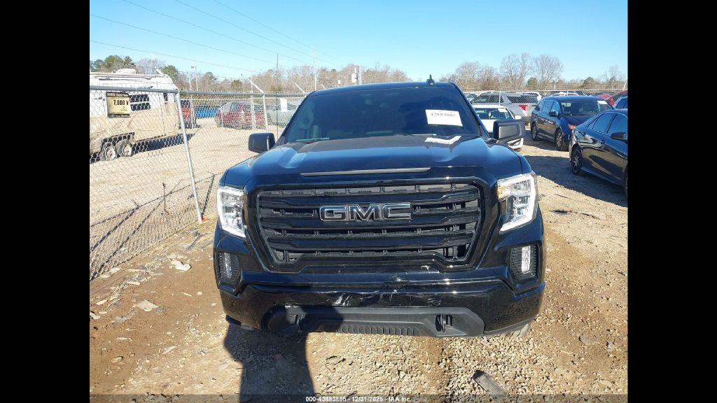 2021 GMC Sierra Image 2
