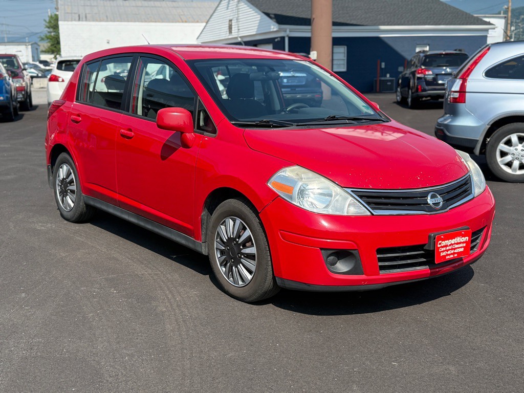 2010 Nissan Versa Image 3
