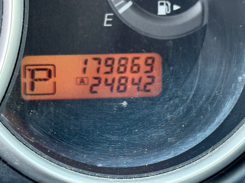 2010 Nissan Versa Image 12