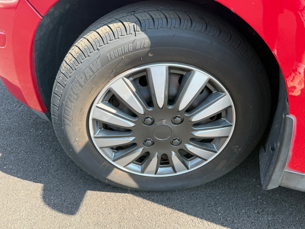 2010 Nissan Versa Image 19