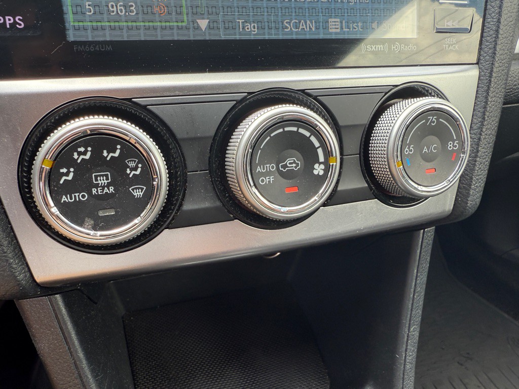 2015 Subaru Crosstrek Image 15