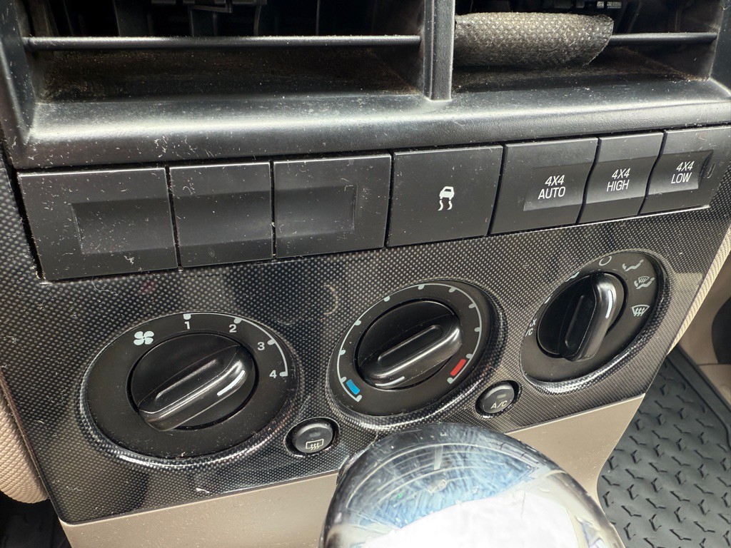 2007 Ford Explorer Image 14