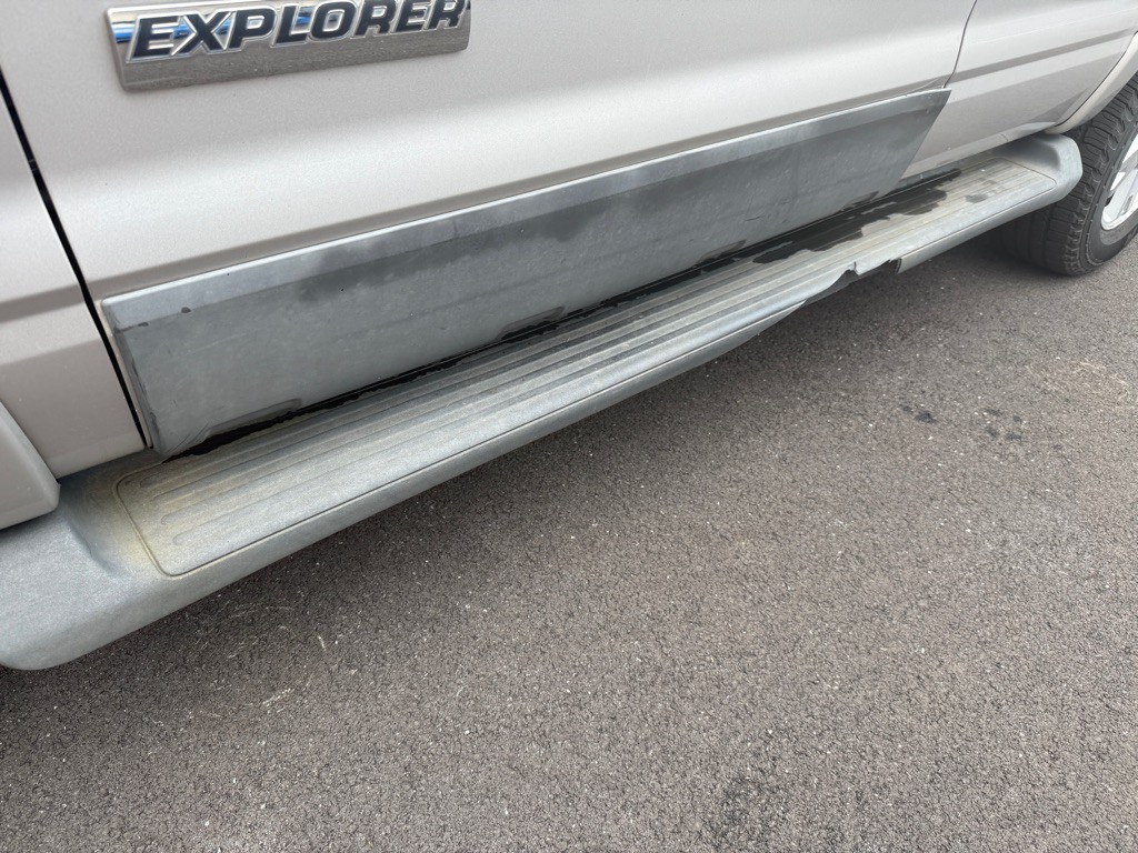 2007 Ford Explorer Image 22
