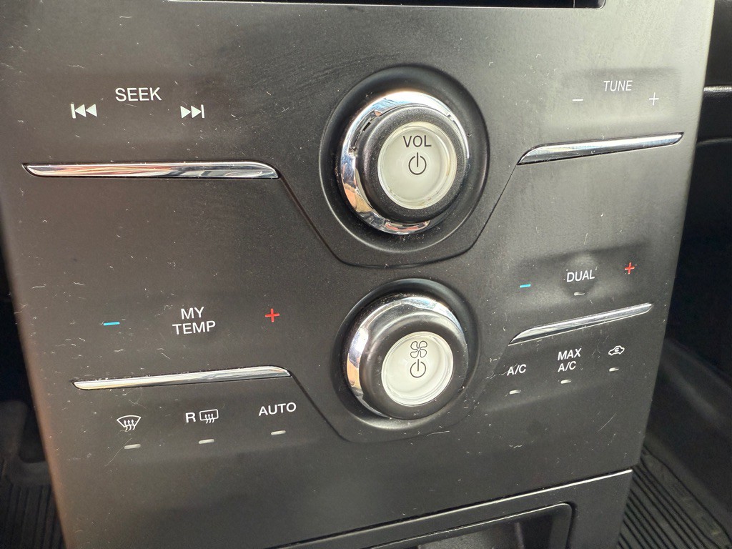 2018 Ford Flex Image 16