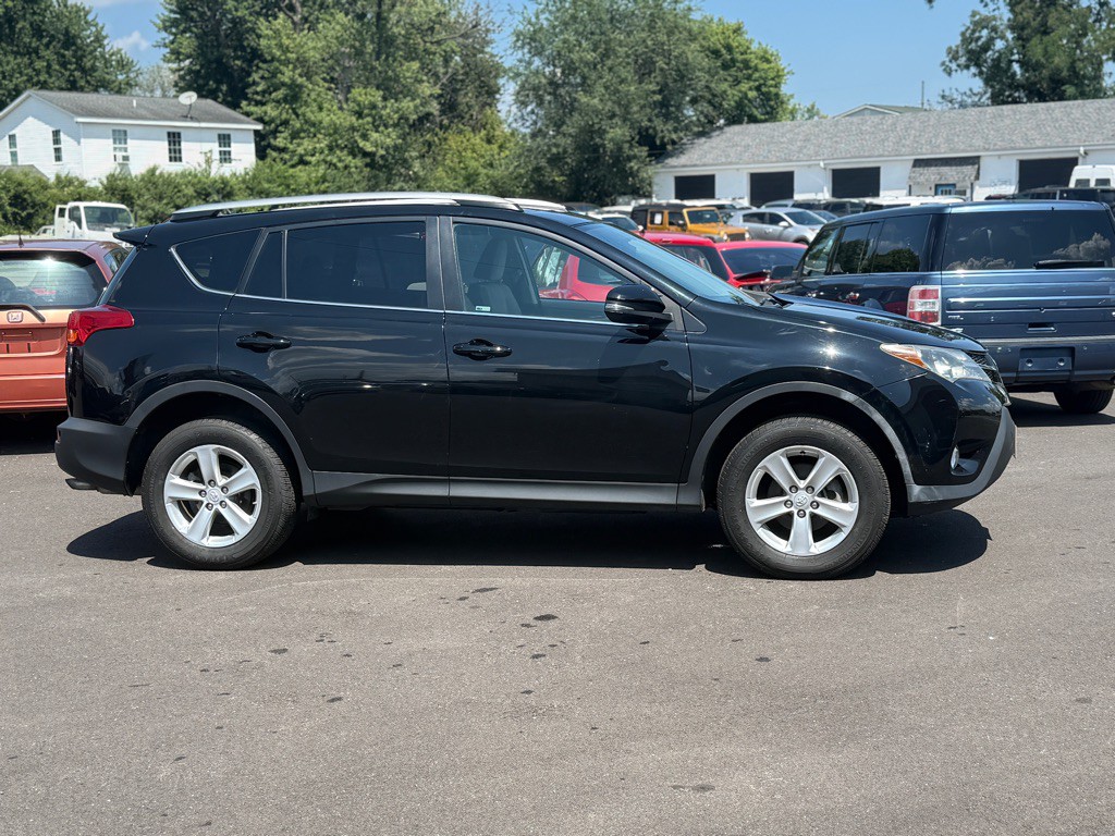2013 Toyota Rav4 Image 4