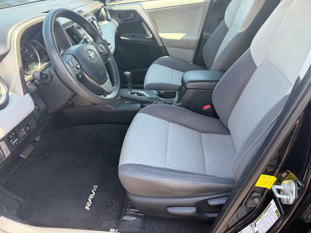 2013 Toyota Rav4 Image 8
