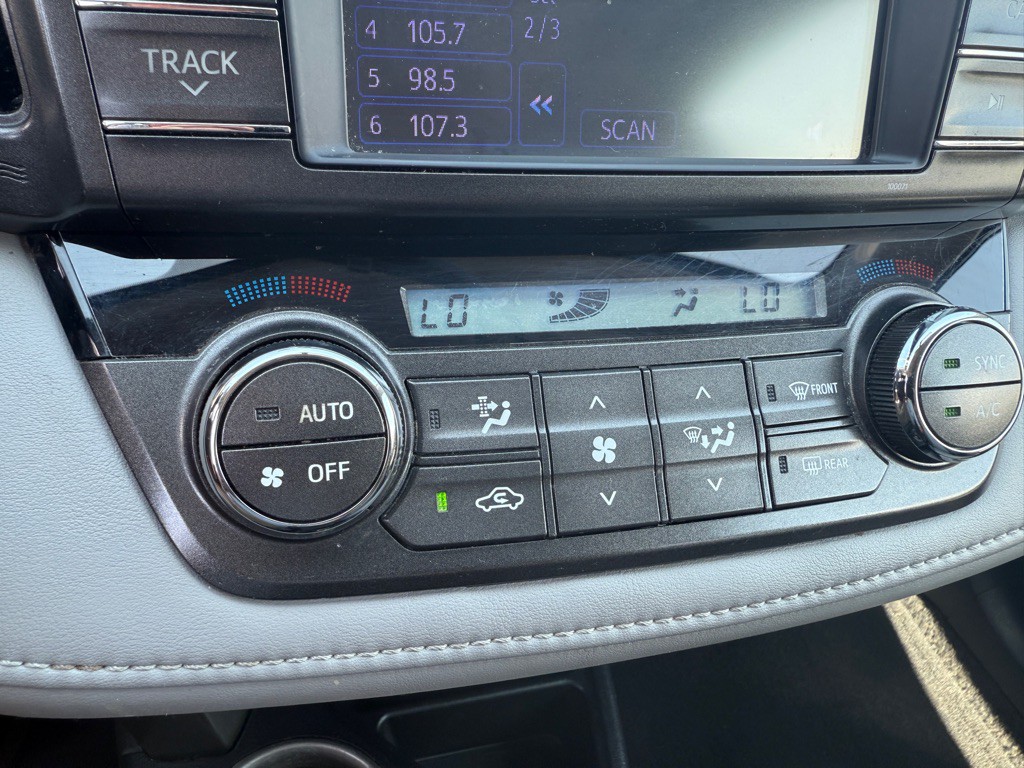 2013 Toyota Rav4 Image 15