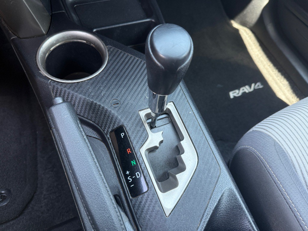 2013 Toyota Rav4 Image 16