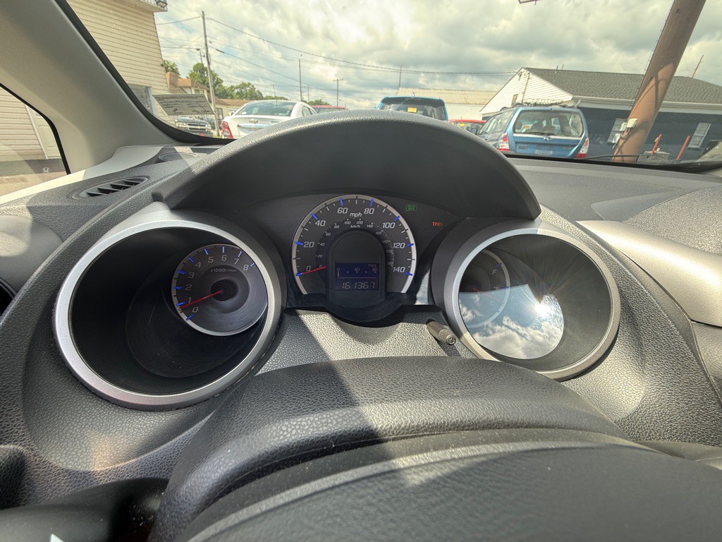 2010 Honda Fit Image 11