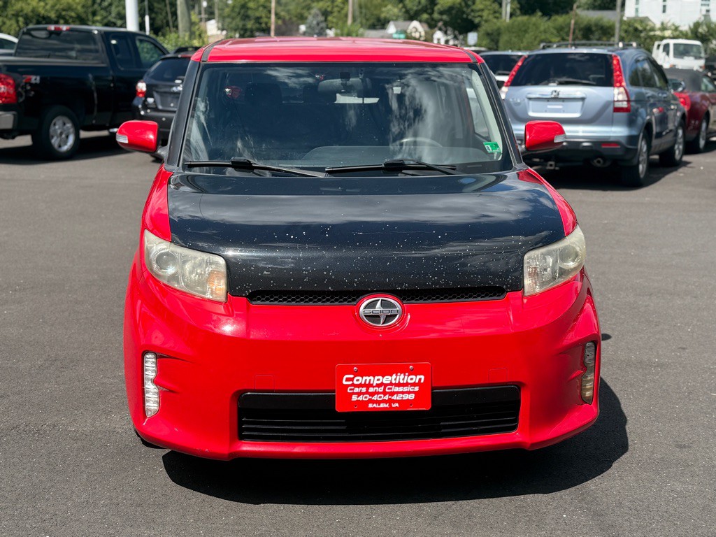 2014 Scion xB Image 5