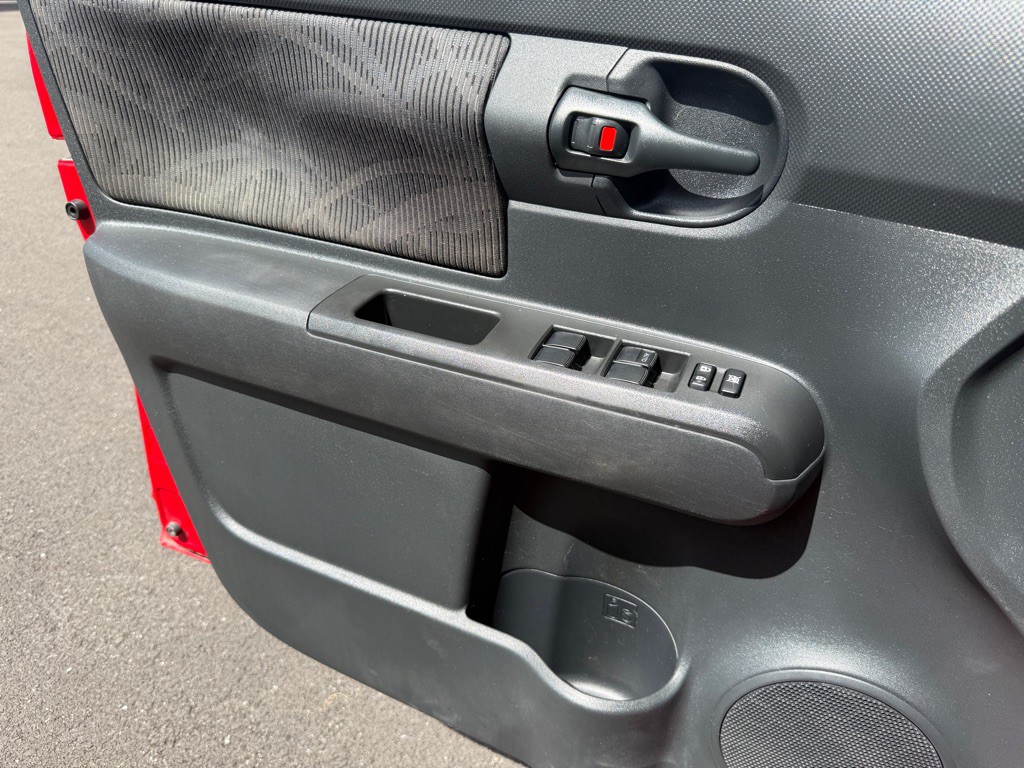 2014 Scion xB Image 17