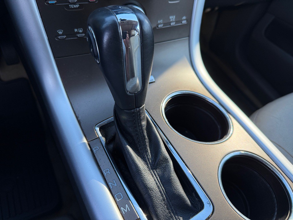 2011 Ford Edge Image 18
