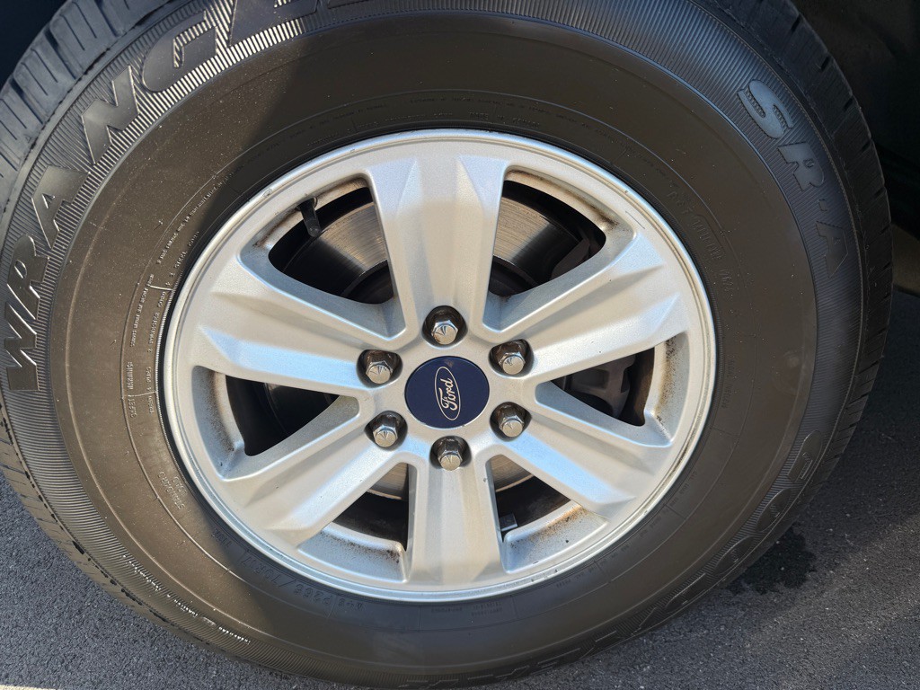 2016 Ford F-150 Image 23