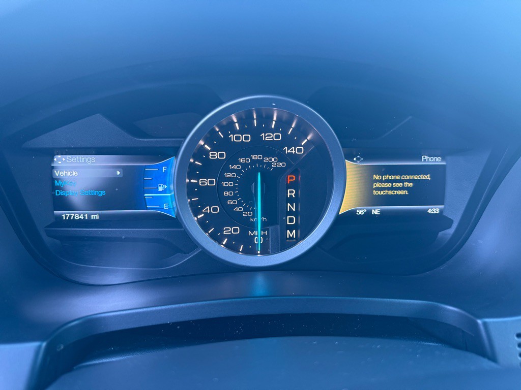 2015 Ford Explorer Image 12