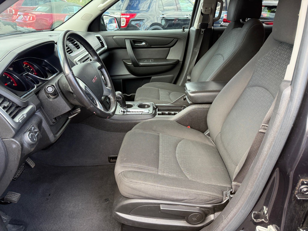 2016 GMC Acadia Image 8