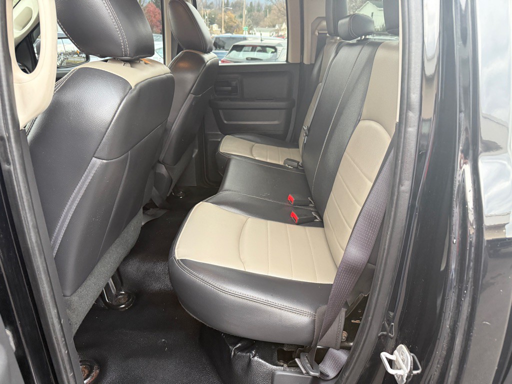 2012 Dodge Ram 1500 Image 12