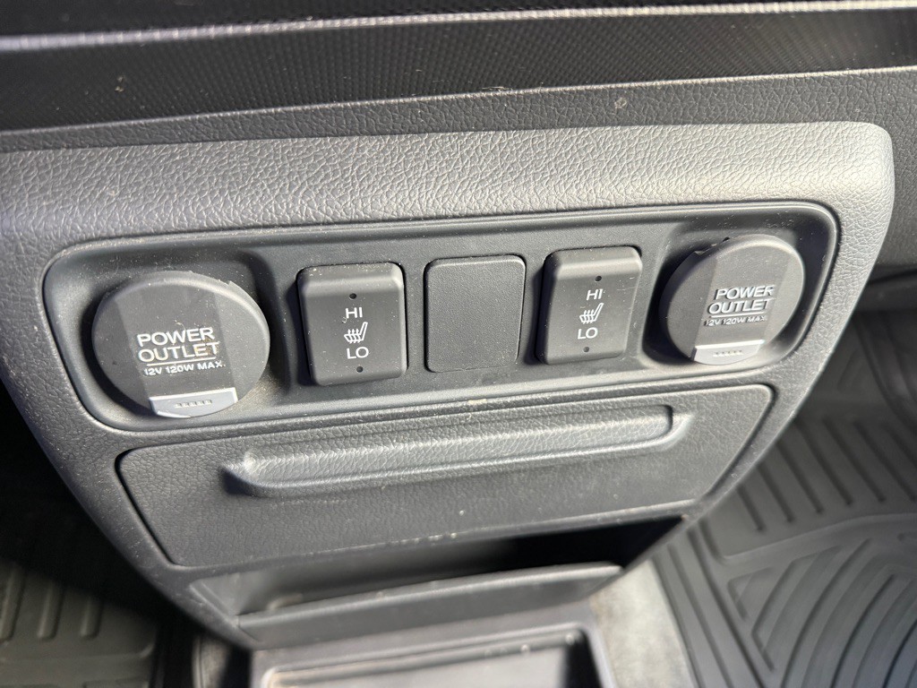 2012 Honda Ridgeline Image 18