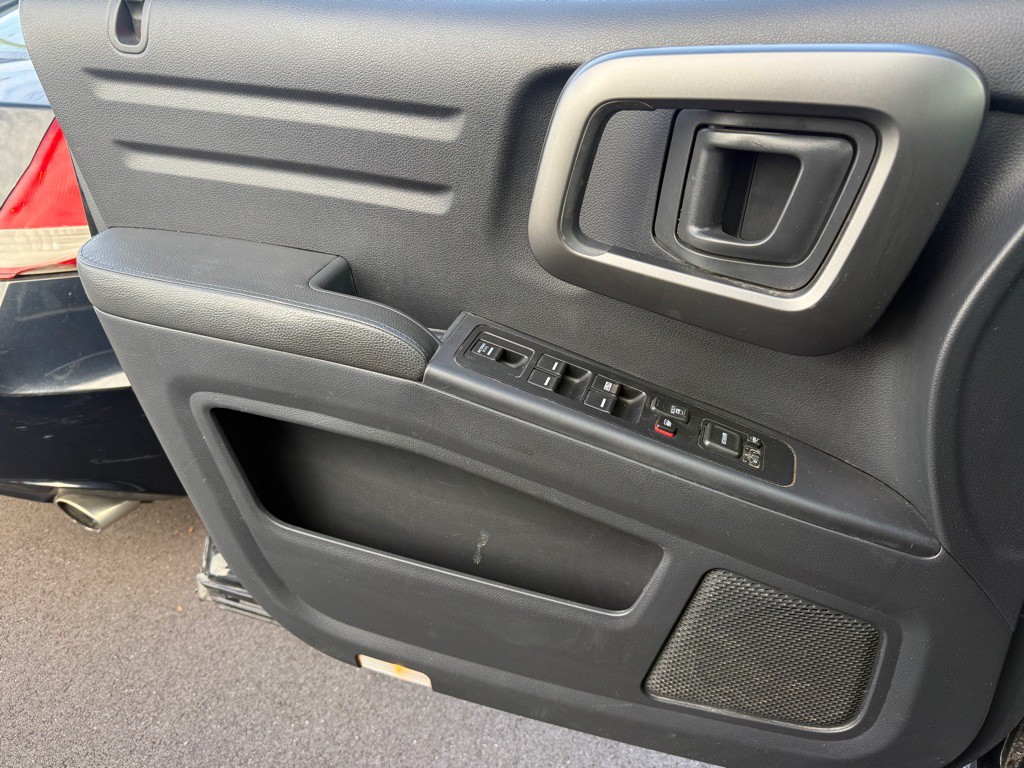 2012 Honda Ridgeline Image 24