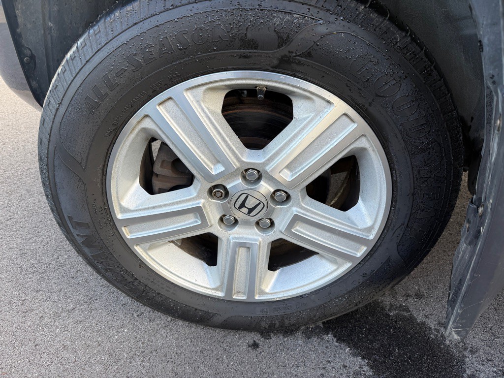 2012 Honda Ridgeline Image 25