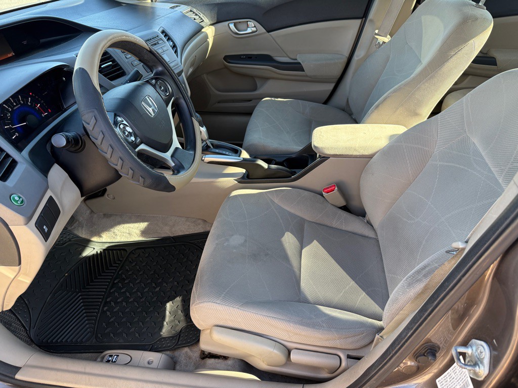 2012 Honda Civic Image 8