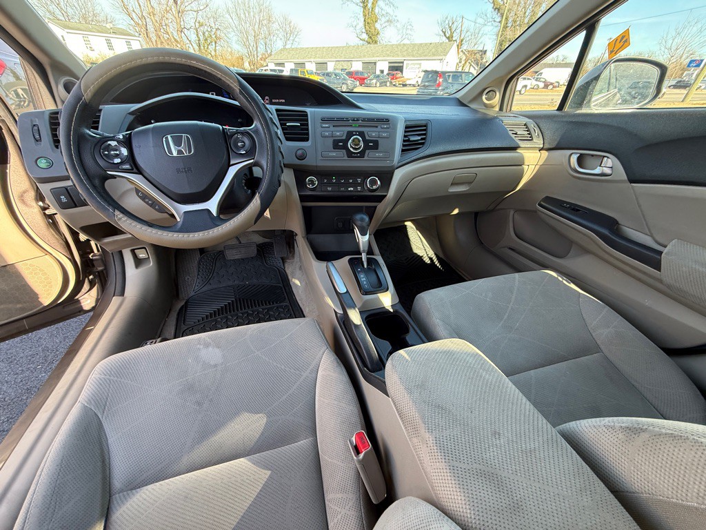 2012 Honda Civic Image 10