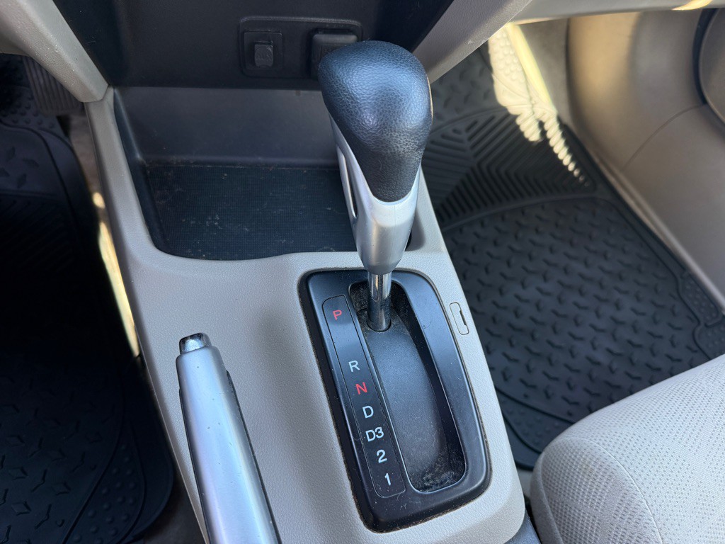 2012 Honda Civic Image 15