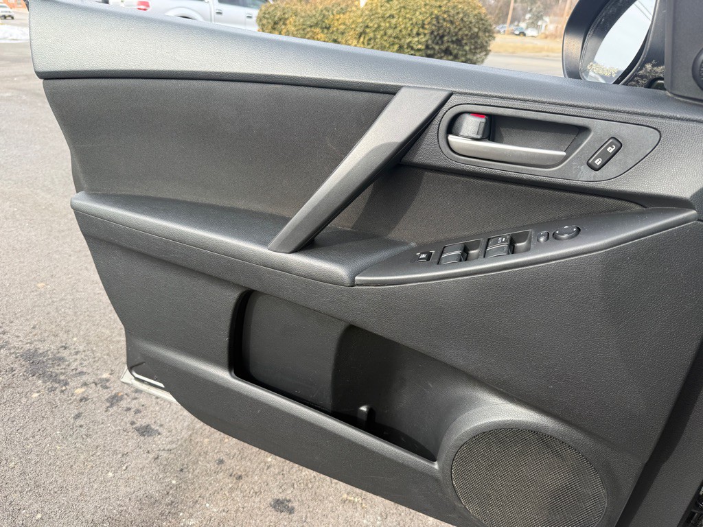 2013 Mazda Mazda3 Image 22