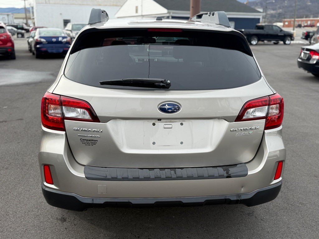 2015 Subaru Outback Image 6