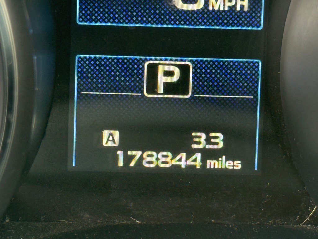 2015 Subaru Outback Image 12