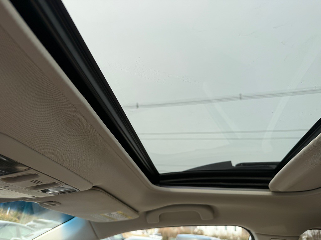 2015 Subaru Outback Image 17