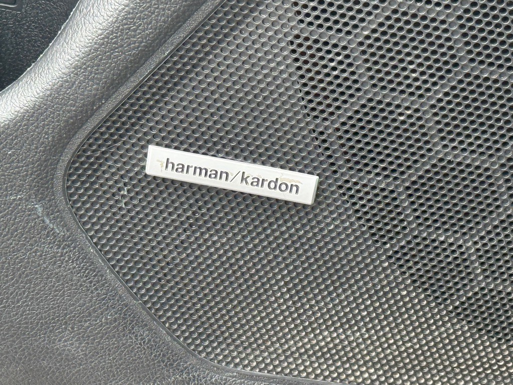 2015 Subaru Outback Image 23