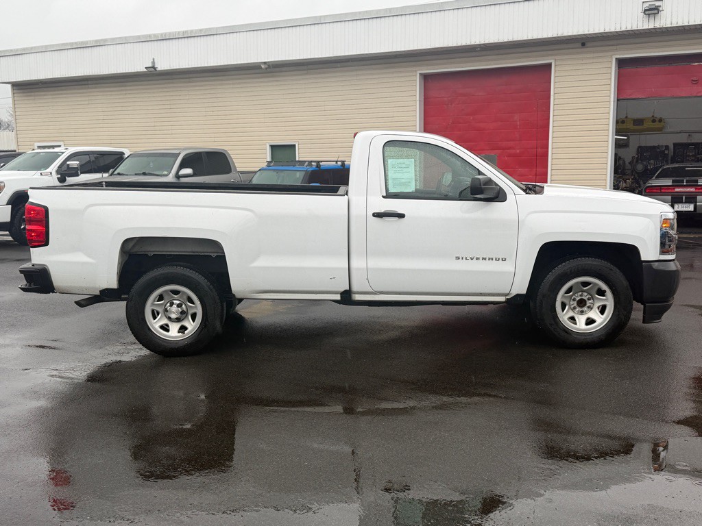 2018 Chevrolet Silverado 1500 Image 4