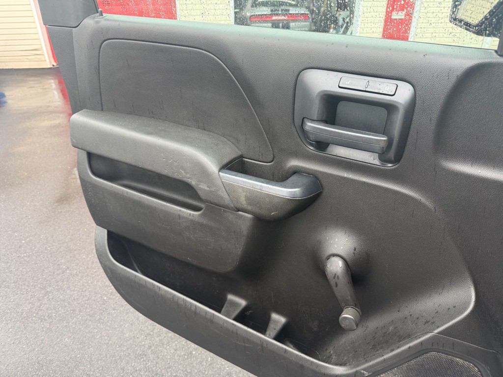 2018 Chevrolet Silverado 1500 Image 17