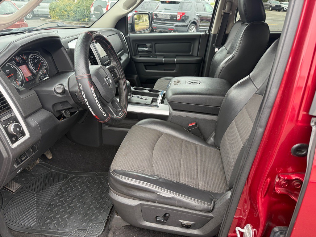2012 Dodge Ram 1500 Image 9
