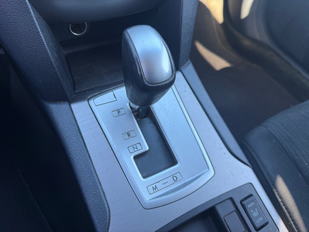 2013 Subaru Outback Image 15