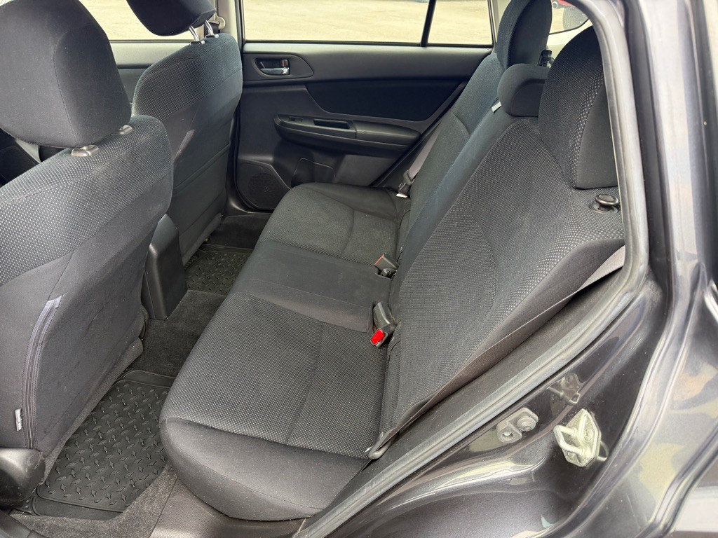 2014 Subaru Impreza Image 9