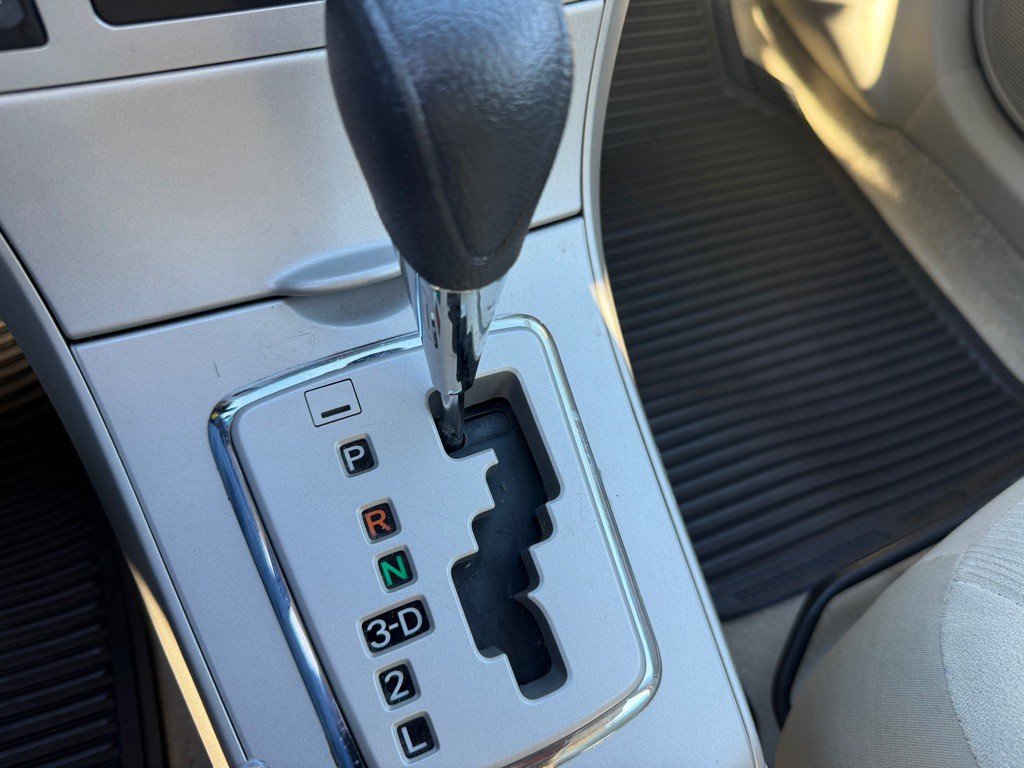 2013 Toyota Corolla Image 15