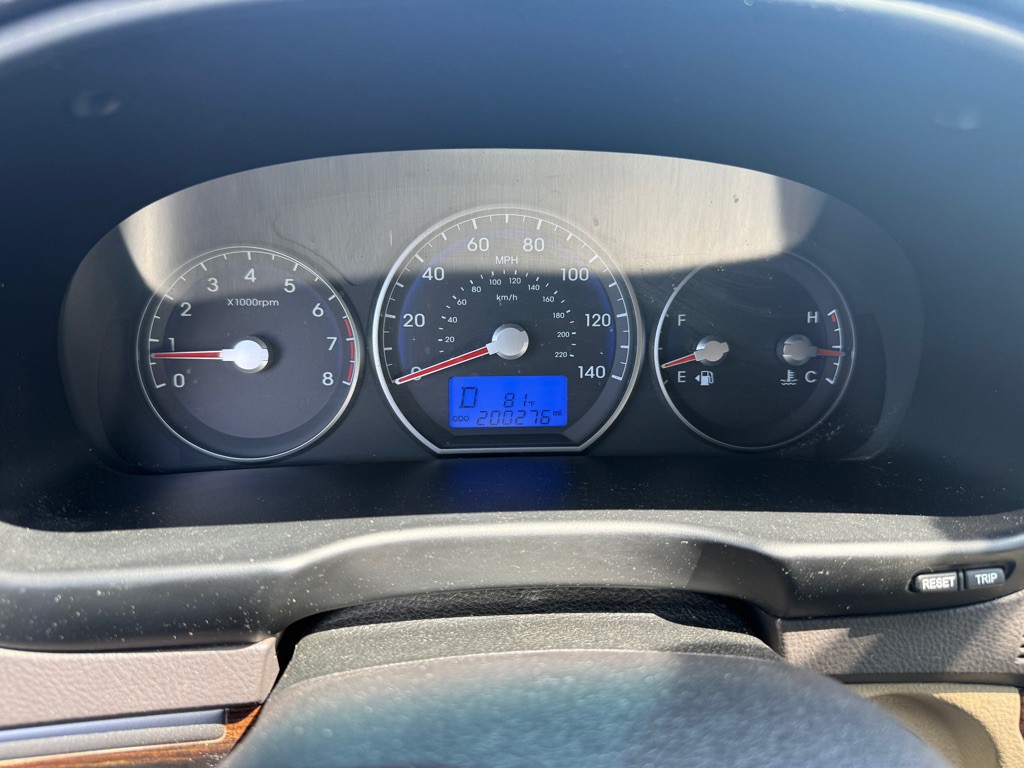2012 Hyundai Santa Fe Image 12