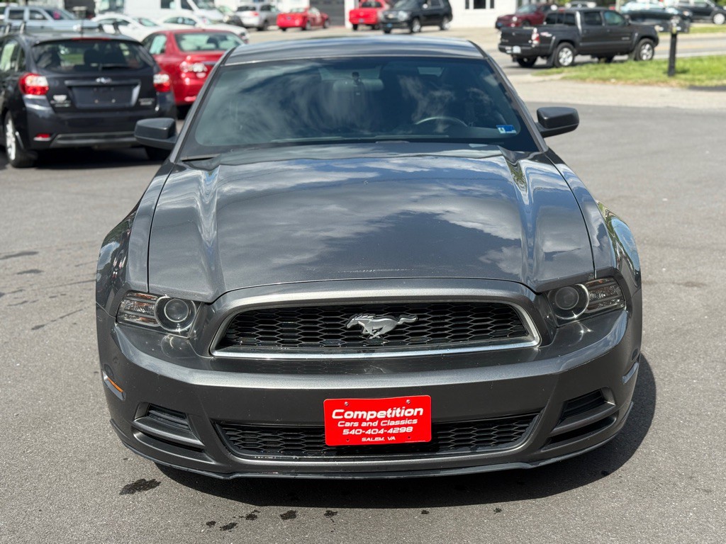2013 Ford Mustang Image 5