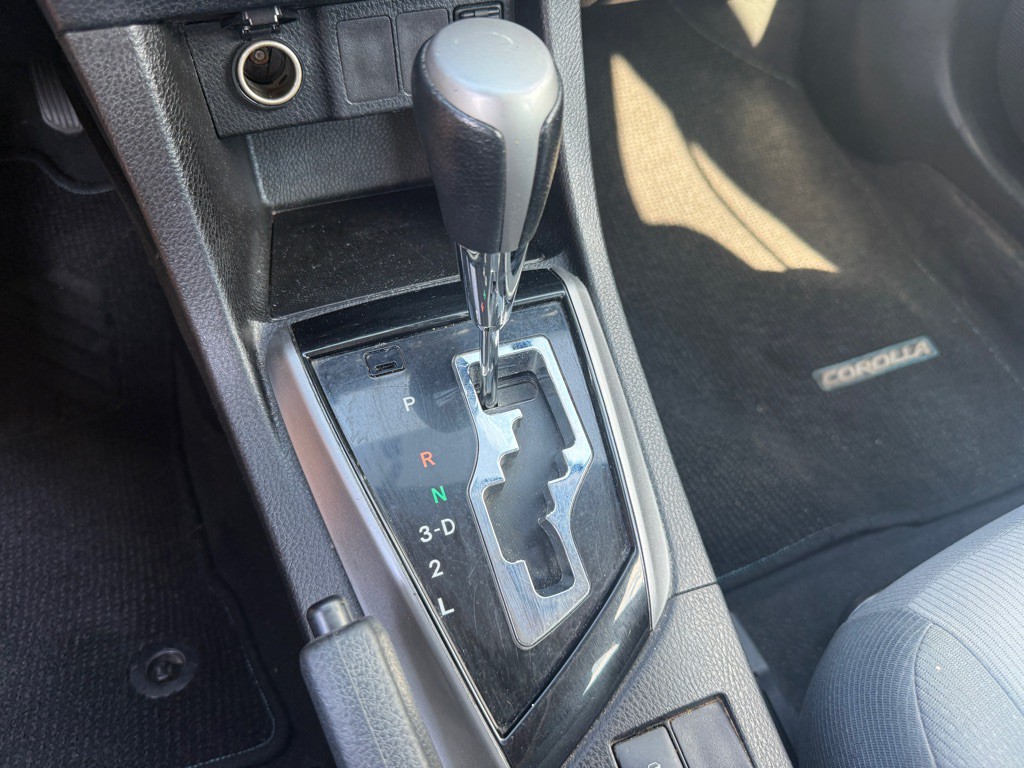 2014 Toyota Corolla Image 15