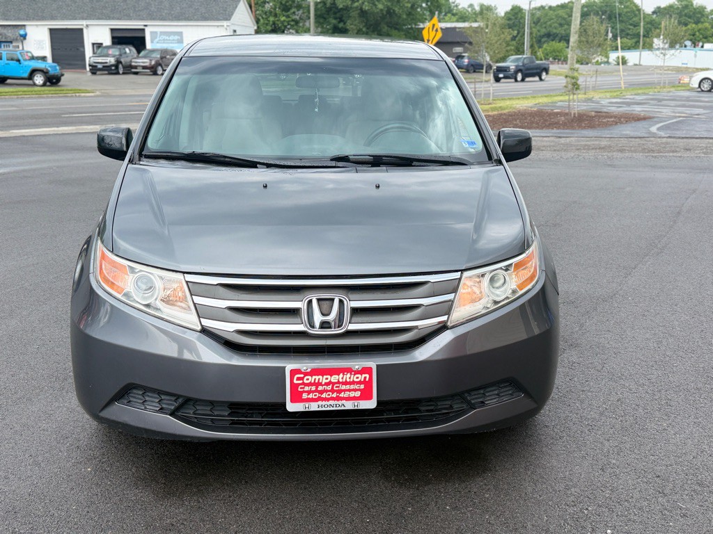2012 Honda Odyssey Image 5
