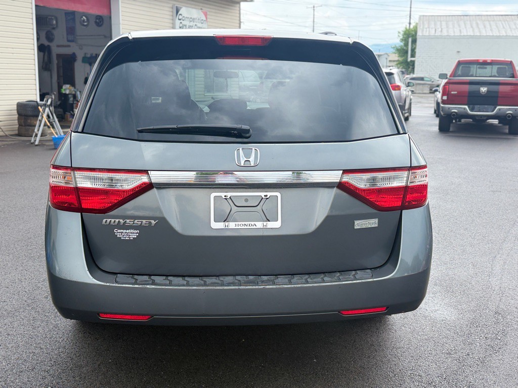 2012 Honda Odyssey Image 6
