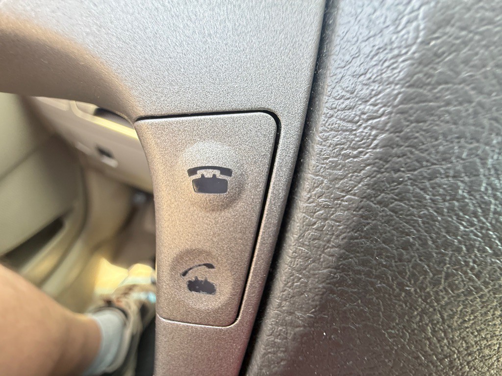 2011 Toyota Camry Image 20