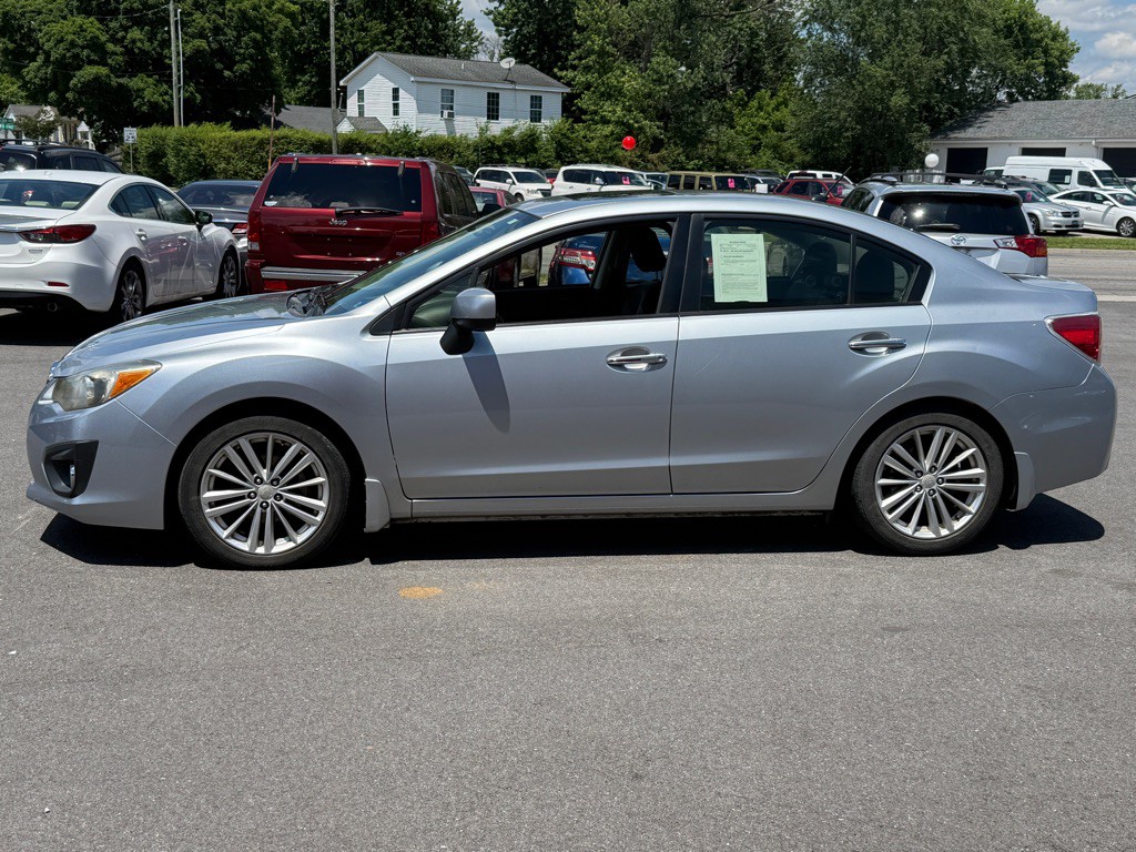 2014 Subaru Impreza Image 2