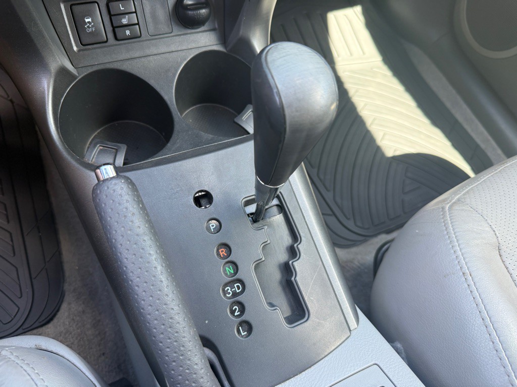 2012 Toyota Rav4 Image 18
